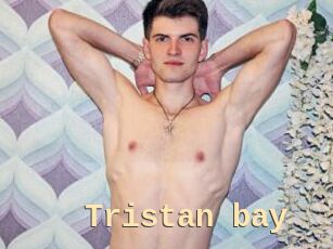 Tristan_bay