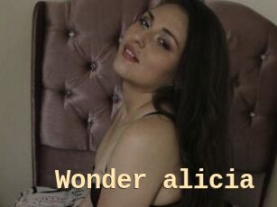 Wonder_alicia